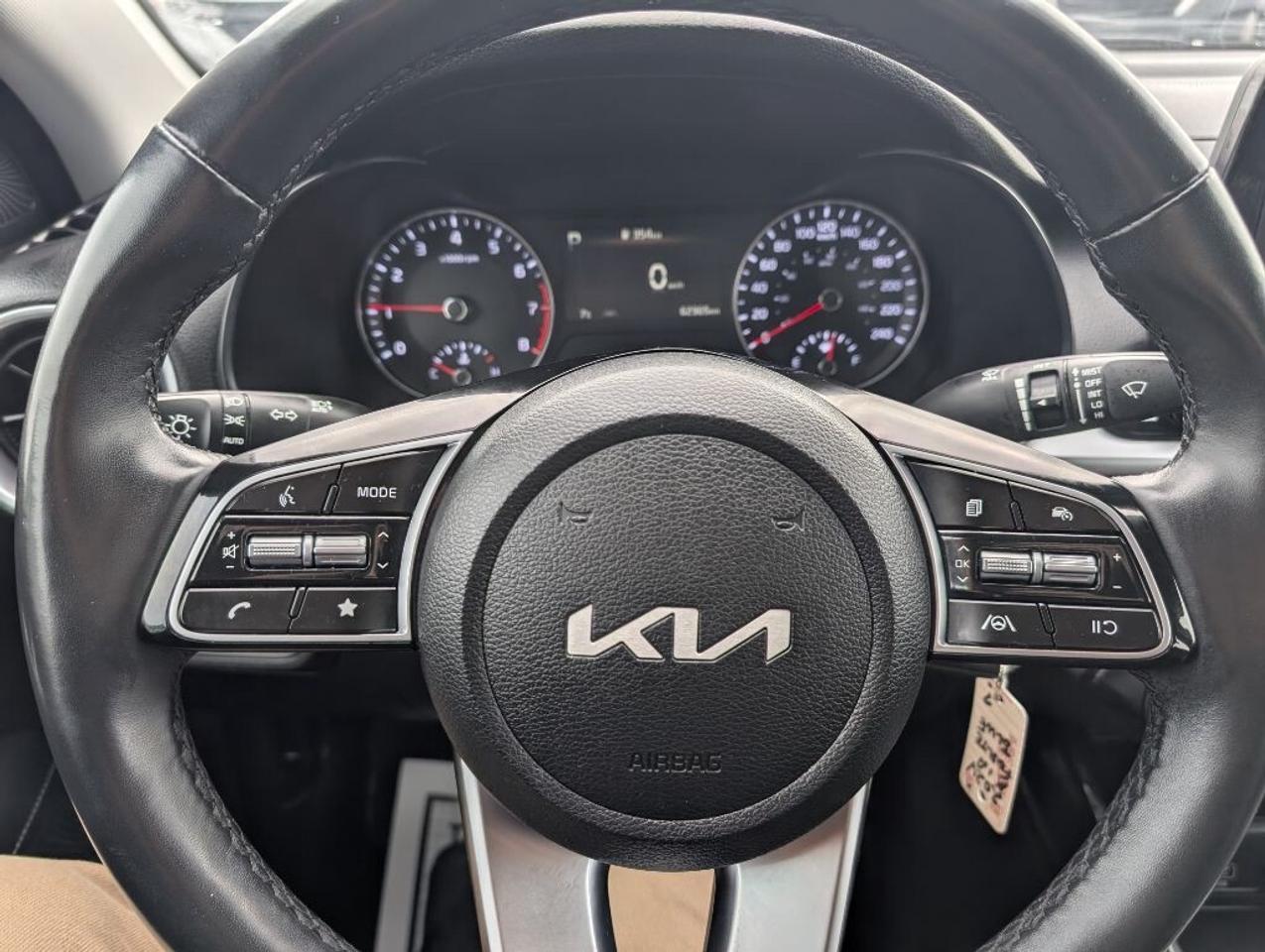 2024 Kia Forte EX   CAMERA   CARPLAY   HTD SEATS & STEERING Photo