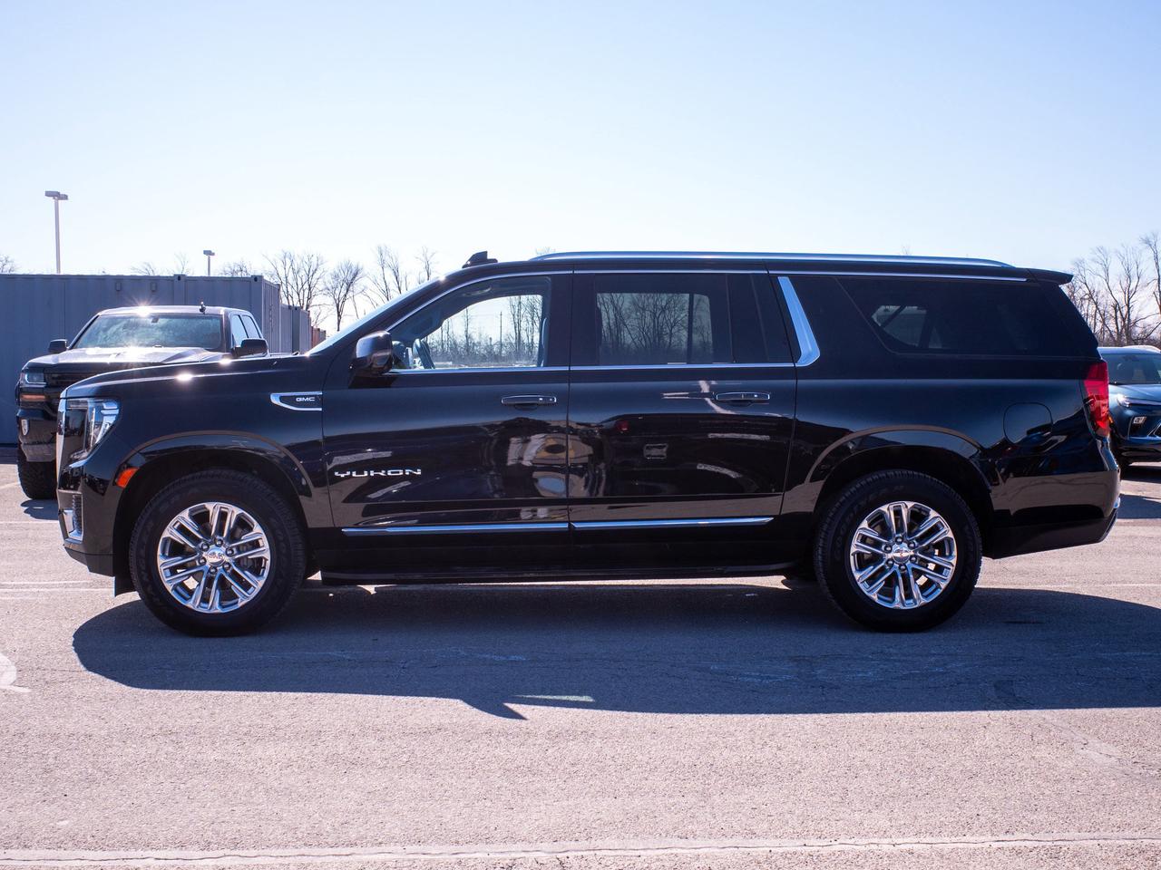 2024 GMC Yukon XL SLT - 3rd Row Seating   Power Liftgate Photo