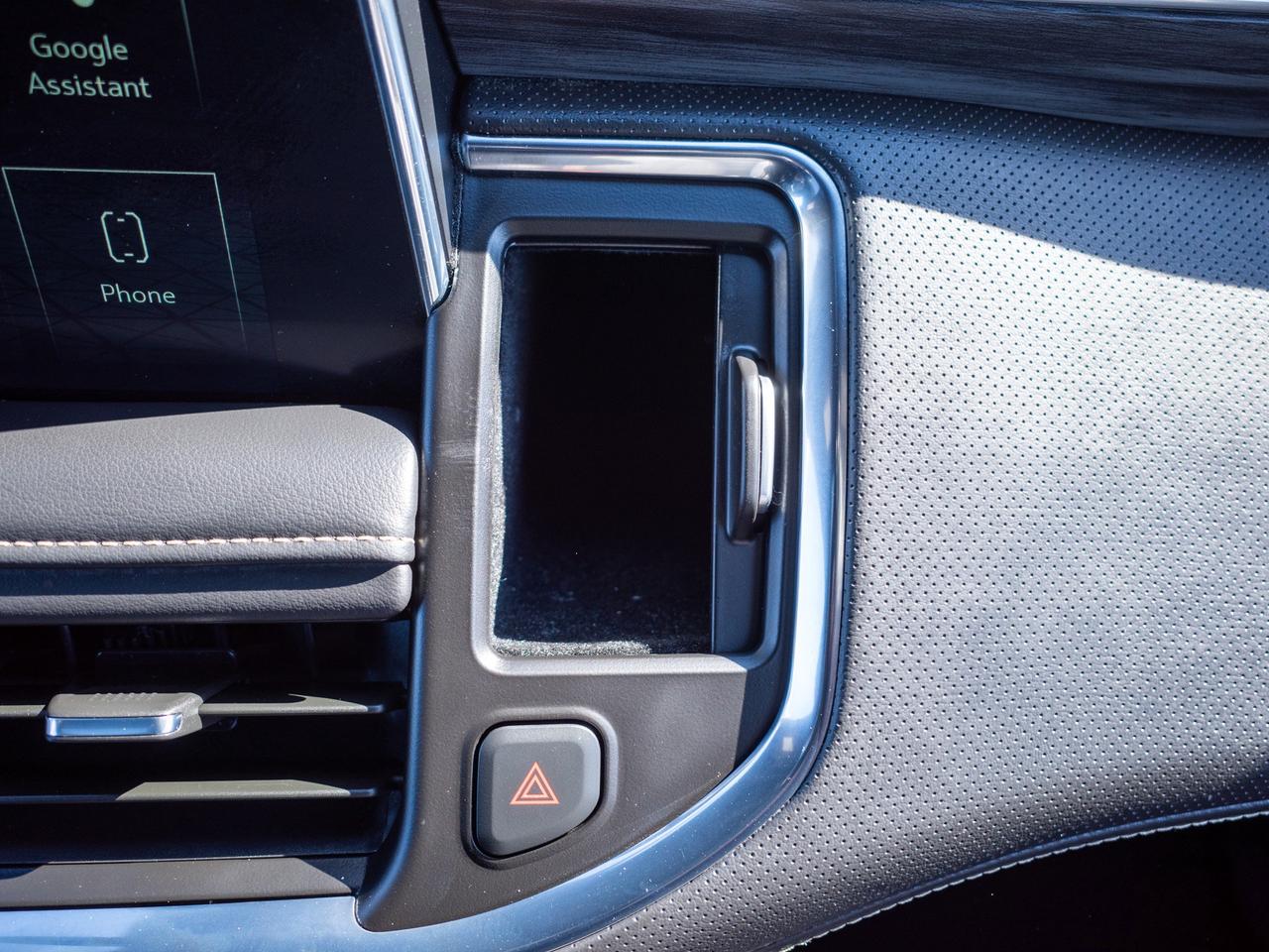 2024 GMC Yukon XL SLT - 3rd Row Seating   Power Liftgate Photo