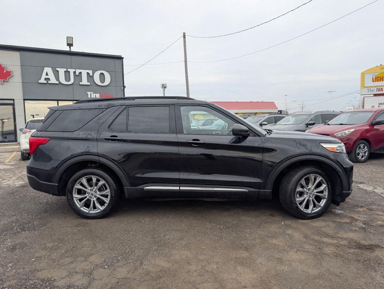2020 Ford Explorer XLT NAV LEATHER PANOROOF CAMERA Photo