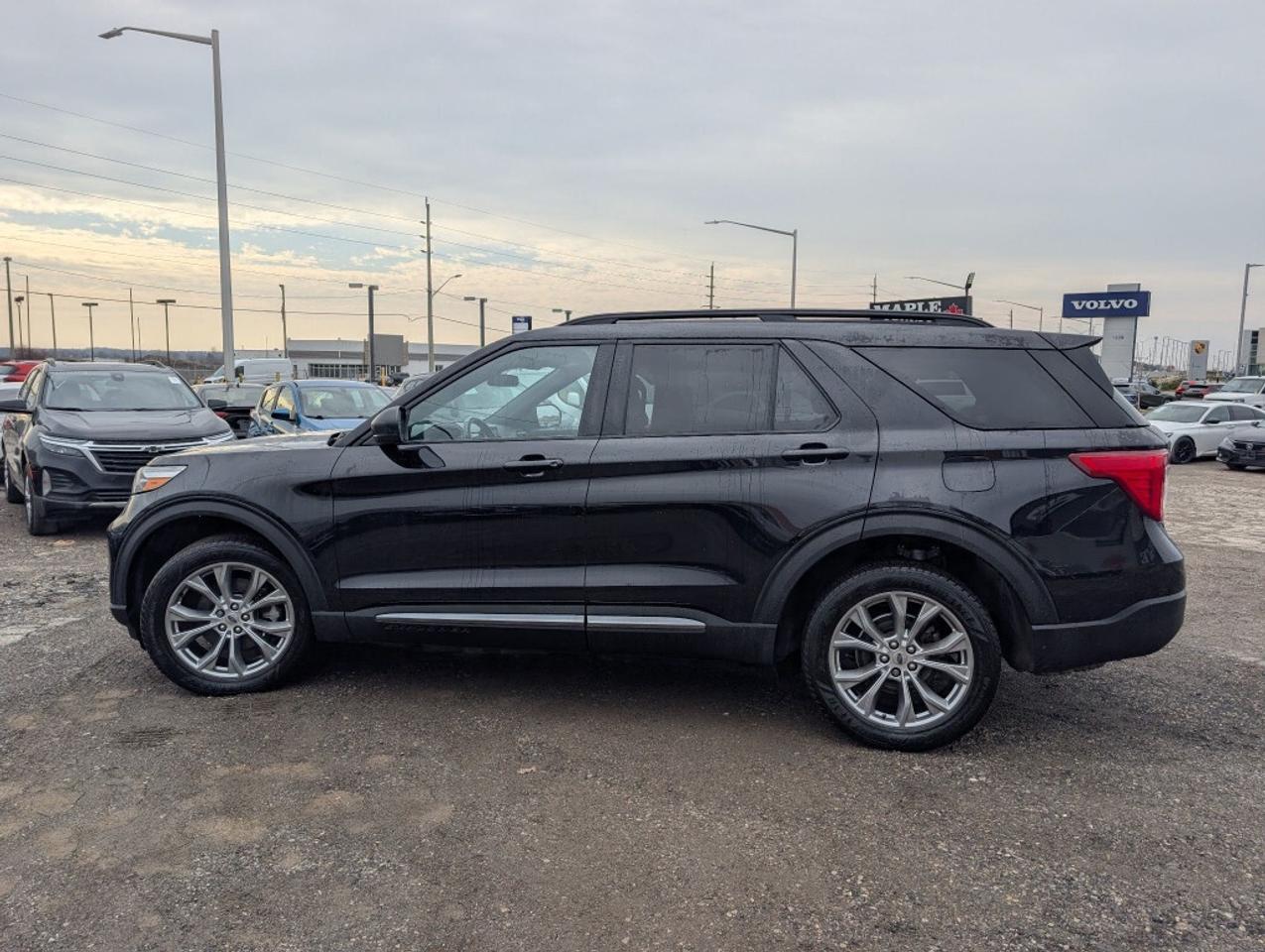 2020 Ford Explorer XLT NAV LEATHER PANOROOF CAMERA Photo