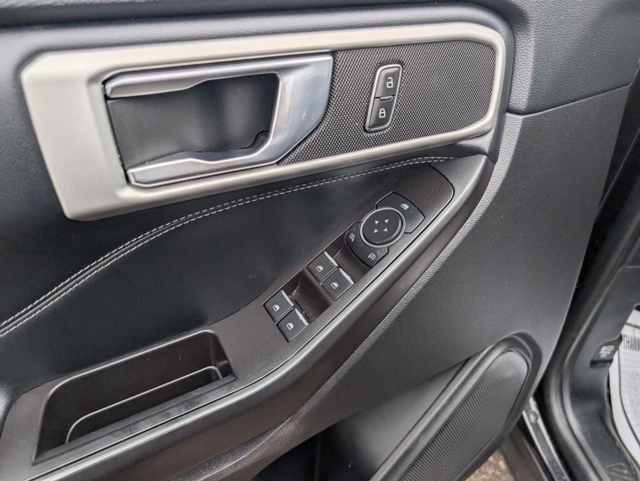 2020 Ford Explorer XLT NAV LEATHER PANOROOF CAMERA Photo