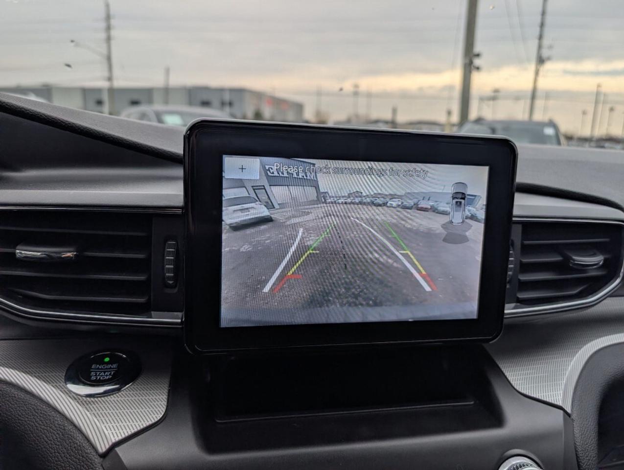 2020 Ford Explorer XLT NAV LEATHER PANOROOF CAMERA Photo