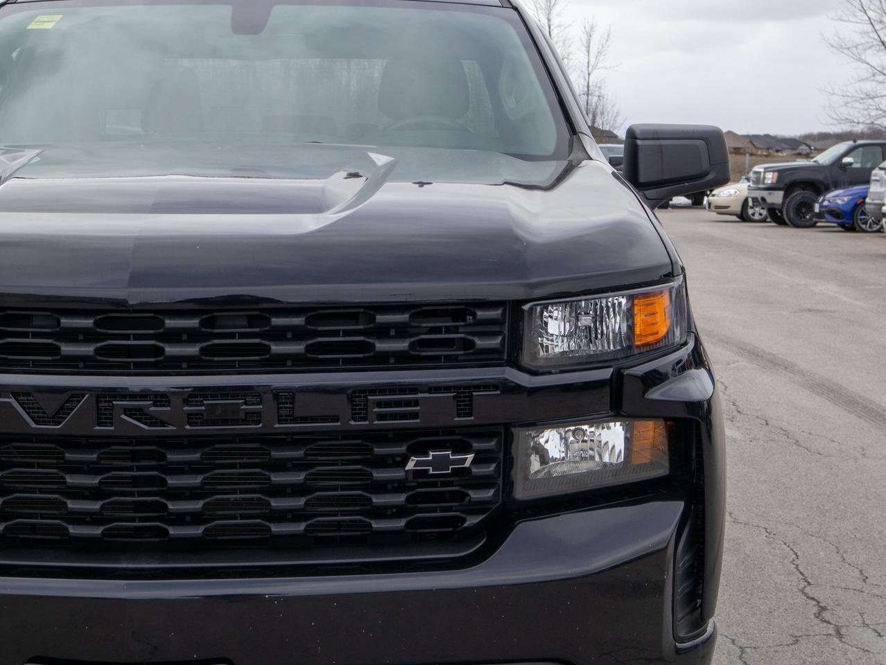 2019 Chevrolet Silverado 1500 Custom - V8 Engine   Cloth Seats Photo