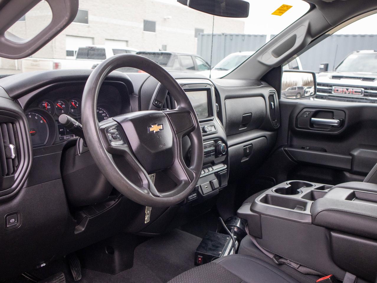2019 Chevrolet Silverado 1500 Custom - V8 Engine   Cloth Seats Photo