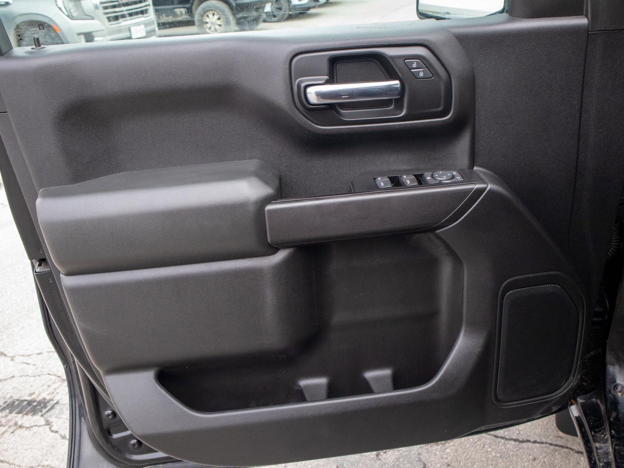 2019 Chevrolet Silverado 1500 Custom - V8 Engine   Cloth Seats Photo