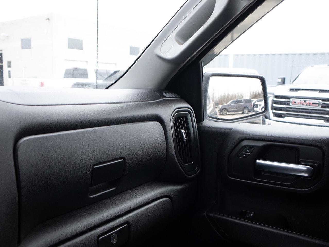 2019 Chevrolet Silverado 1500 Custom - V8 Engine   Cloth Seats Photo