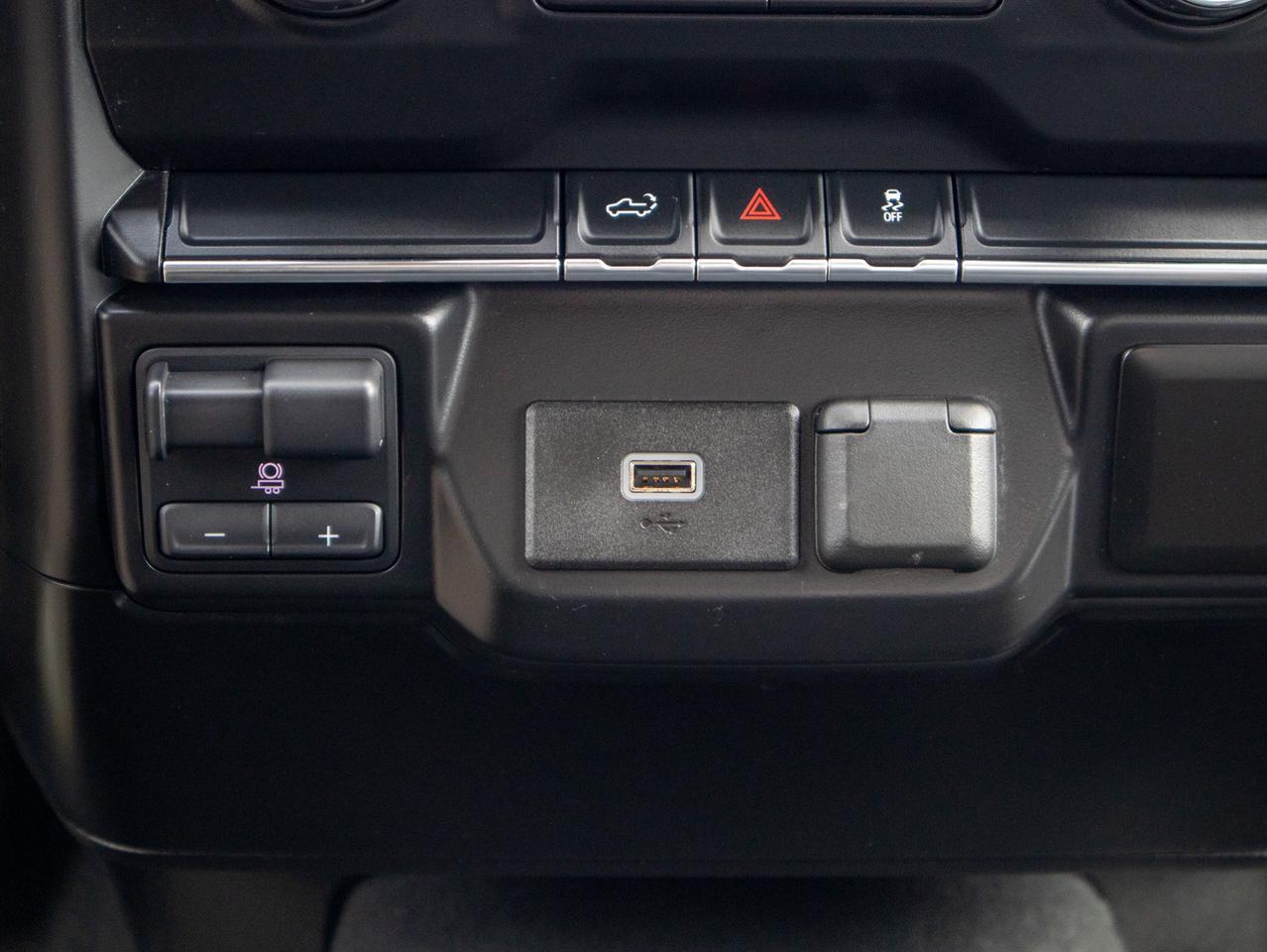 2019 Chevrolet Silverado 1500 Custom - V8 Engine   Cloth Seats Photo