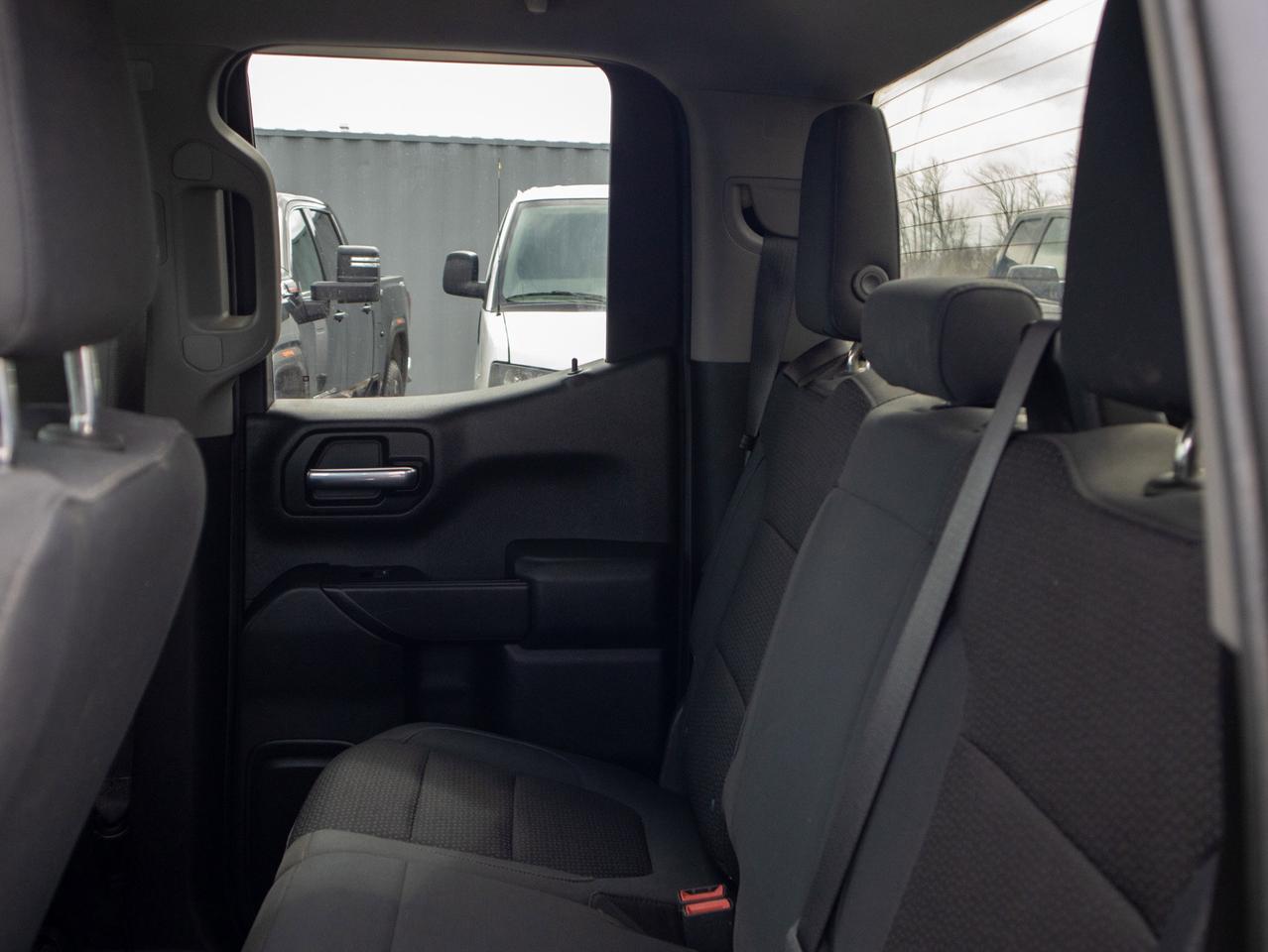 2019 Chevrolet Silverado 1500 Custom - V8 Engine   Cloth Seats Photo