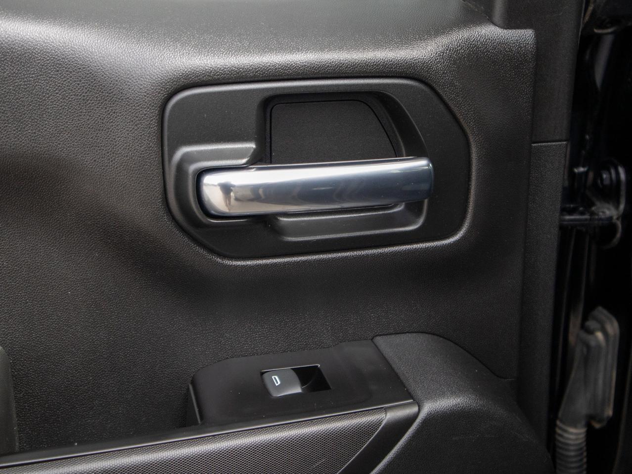 2019 Chevrolet Silverado 1500 Custom - V8 Engine   Cloth Seats Photo