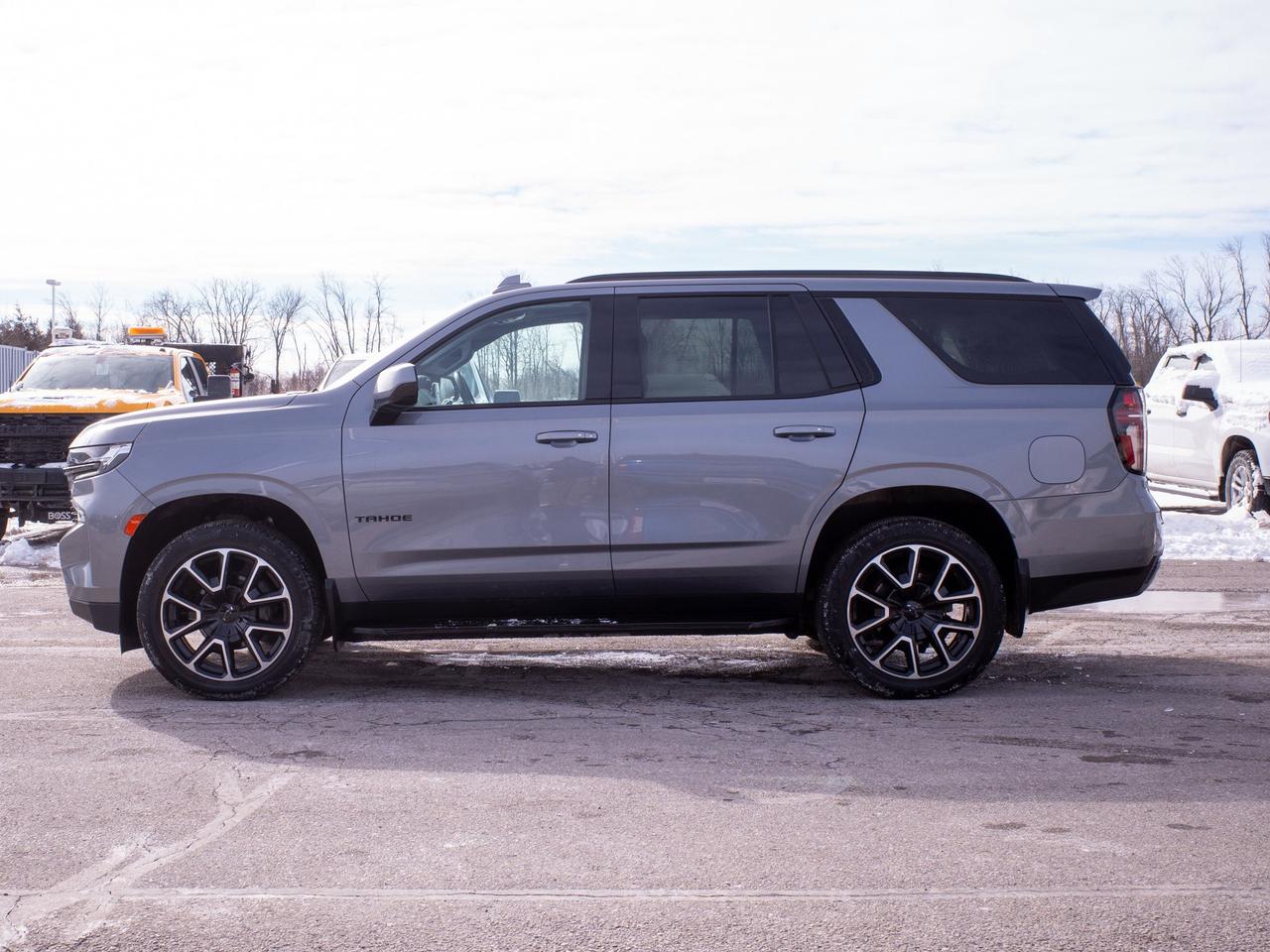 2021 Chevrolet Tahoe RST - 3 Row Seats   Rain Sensing Wipers Photo4