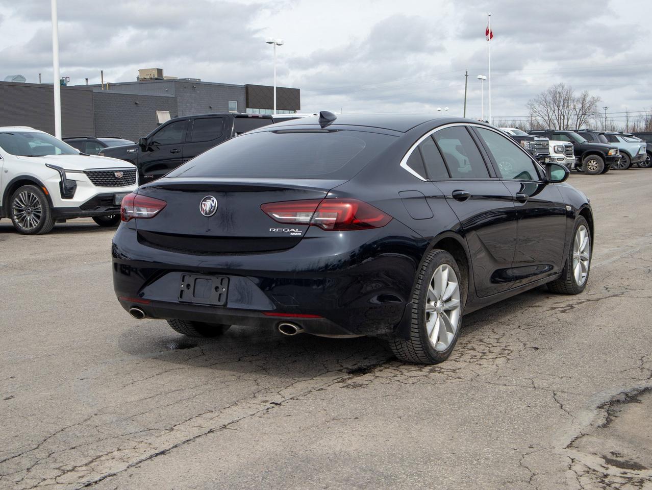 2019 Buick Regal Essence - Leather Seats   Keyless Start Photo