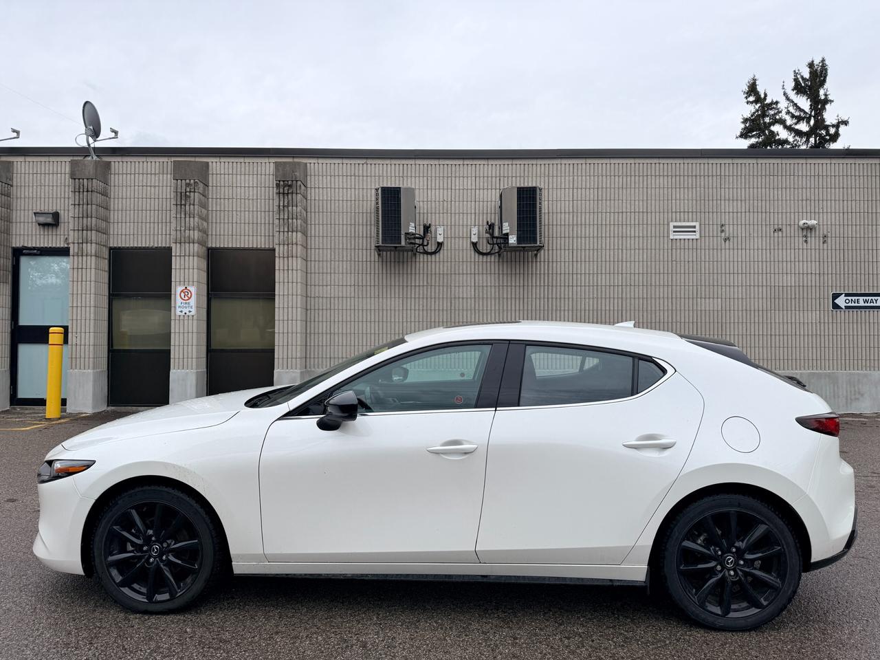 2025 Mazda 3 GT w/Turbo (A6) 4dr i-ACTIV All-Wheel Drive Sport Photo