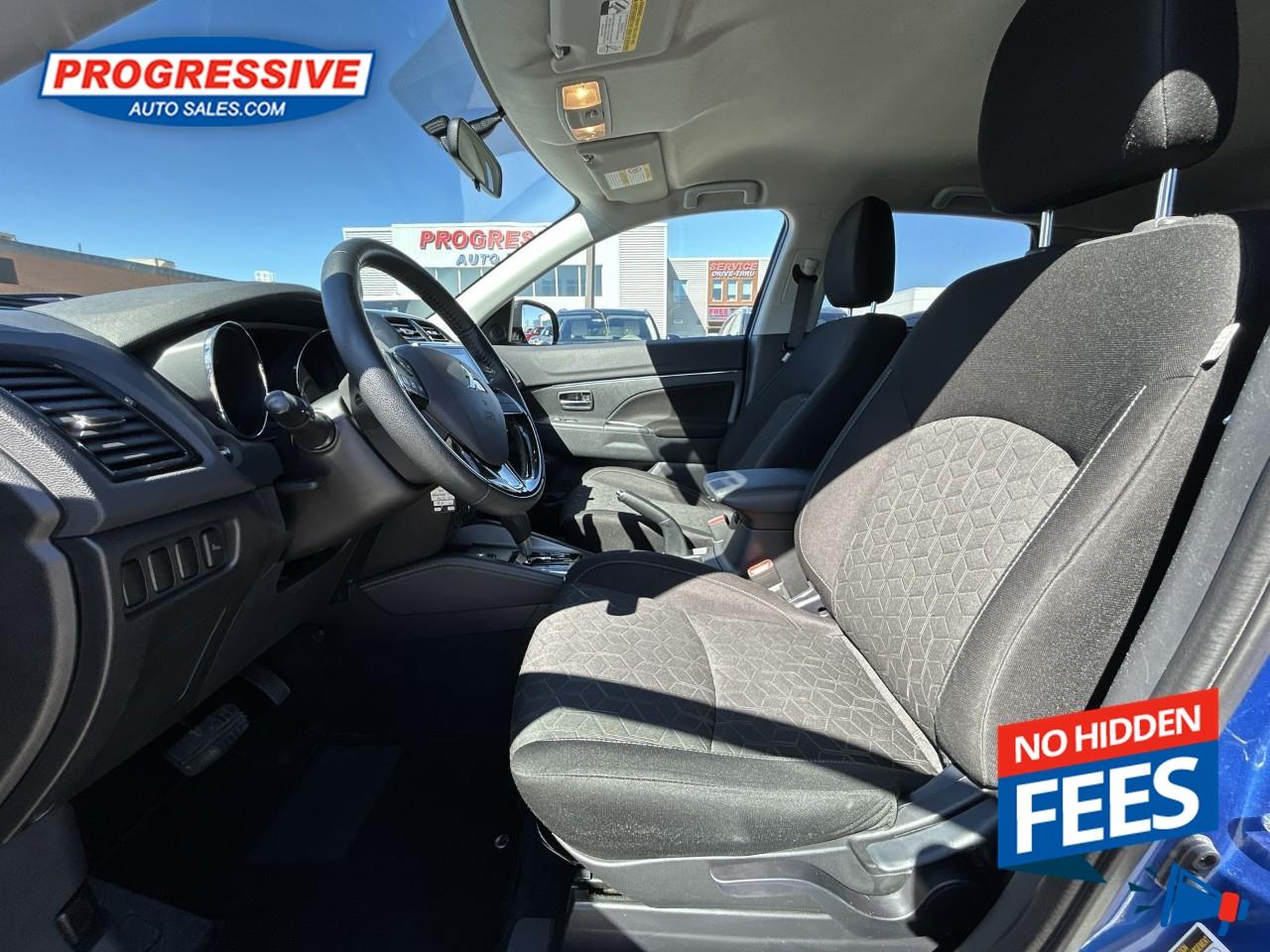 2024 Mitsubishi RVR SE Photo