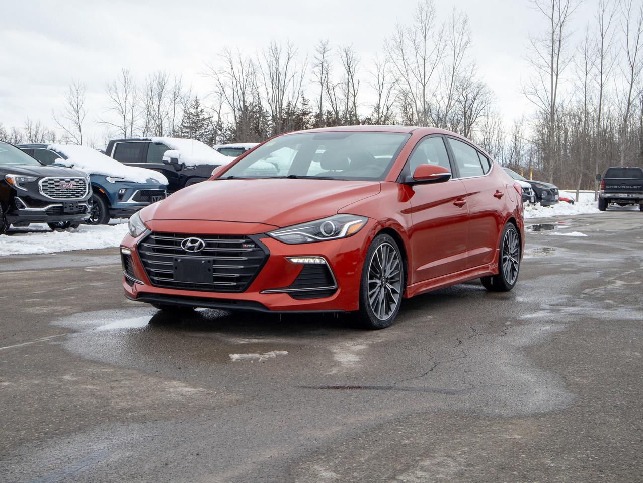 2018 Hyundai Elantra Sport - Leather Seats   Hands-Free Liftgate Photo3