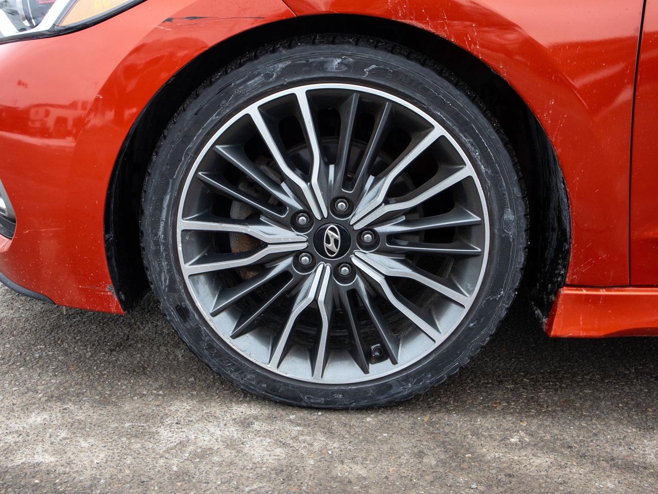 2018 Hyundai Elantra Sport - Leather Seats   Hands-Free Liftgate Photo