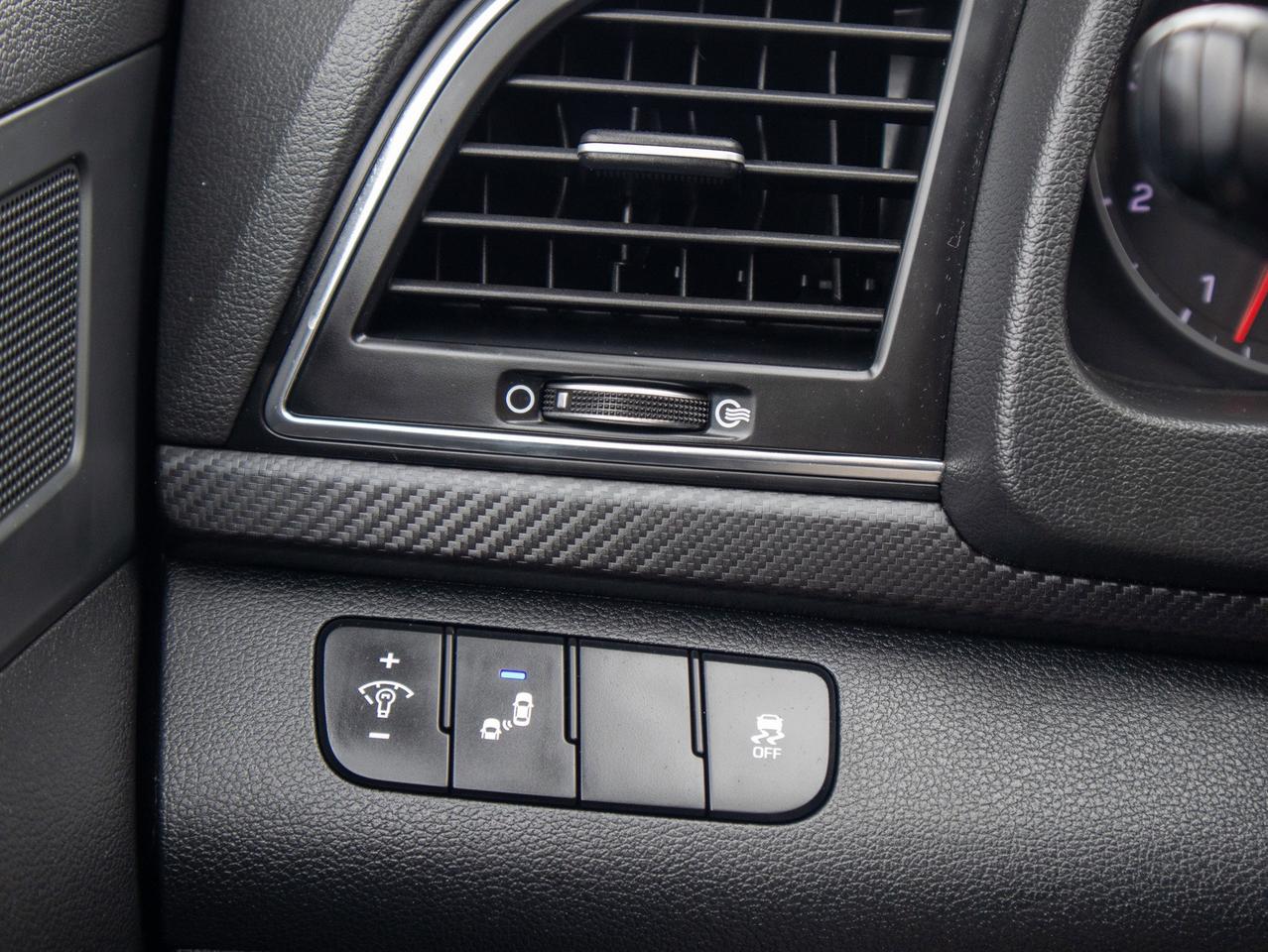 2018 Hyundai Elantra Sport - Leather Seats   Hands-Free Liftgate Photo