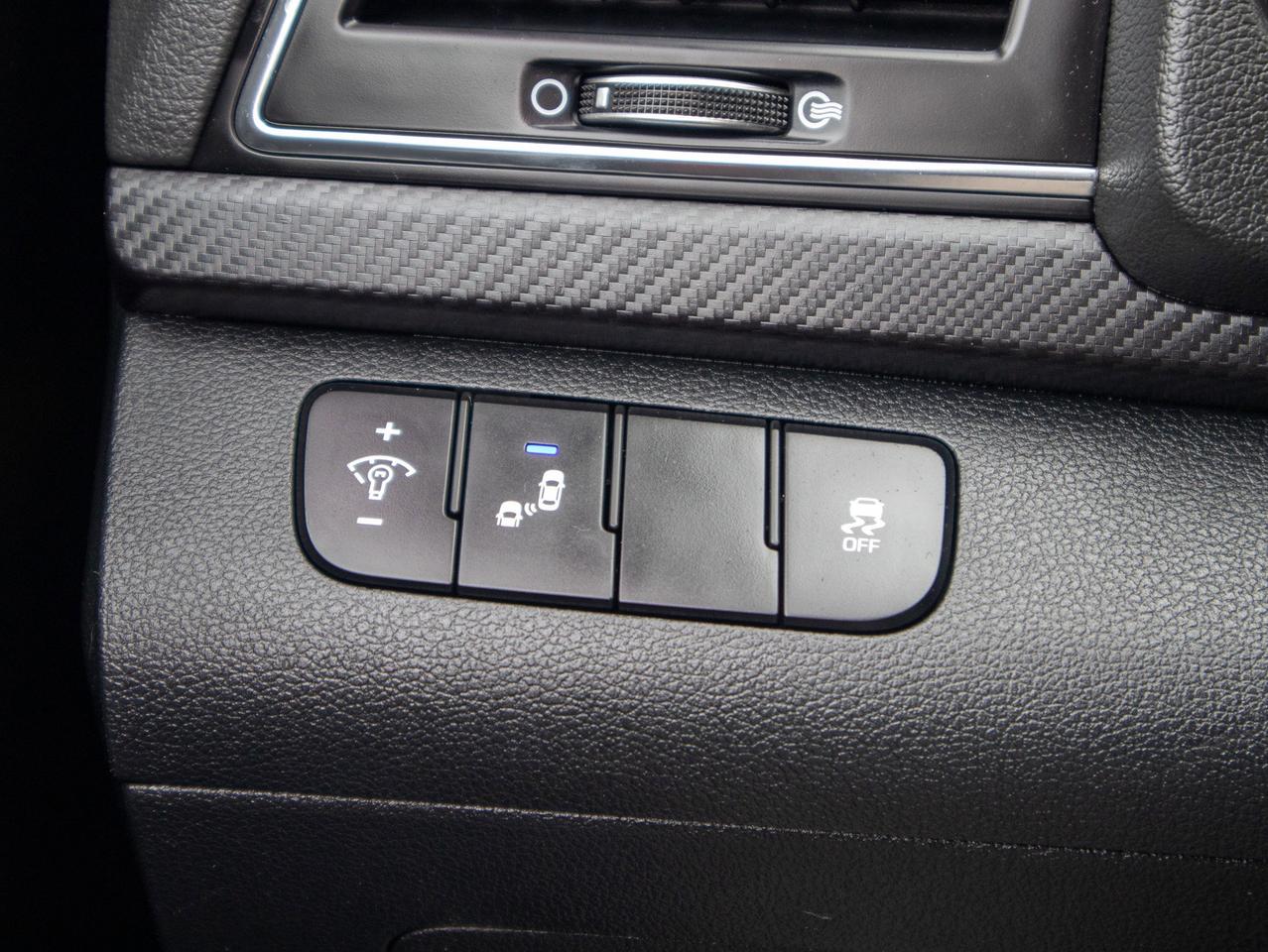 2018 Hyundai Elantra Sport - Leather Seats   Hands-Free Liftgate Photo