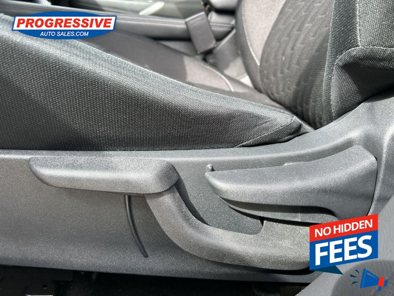 2024 Nissan Kicks SV Photo