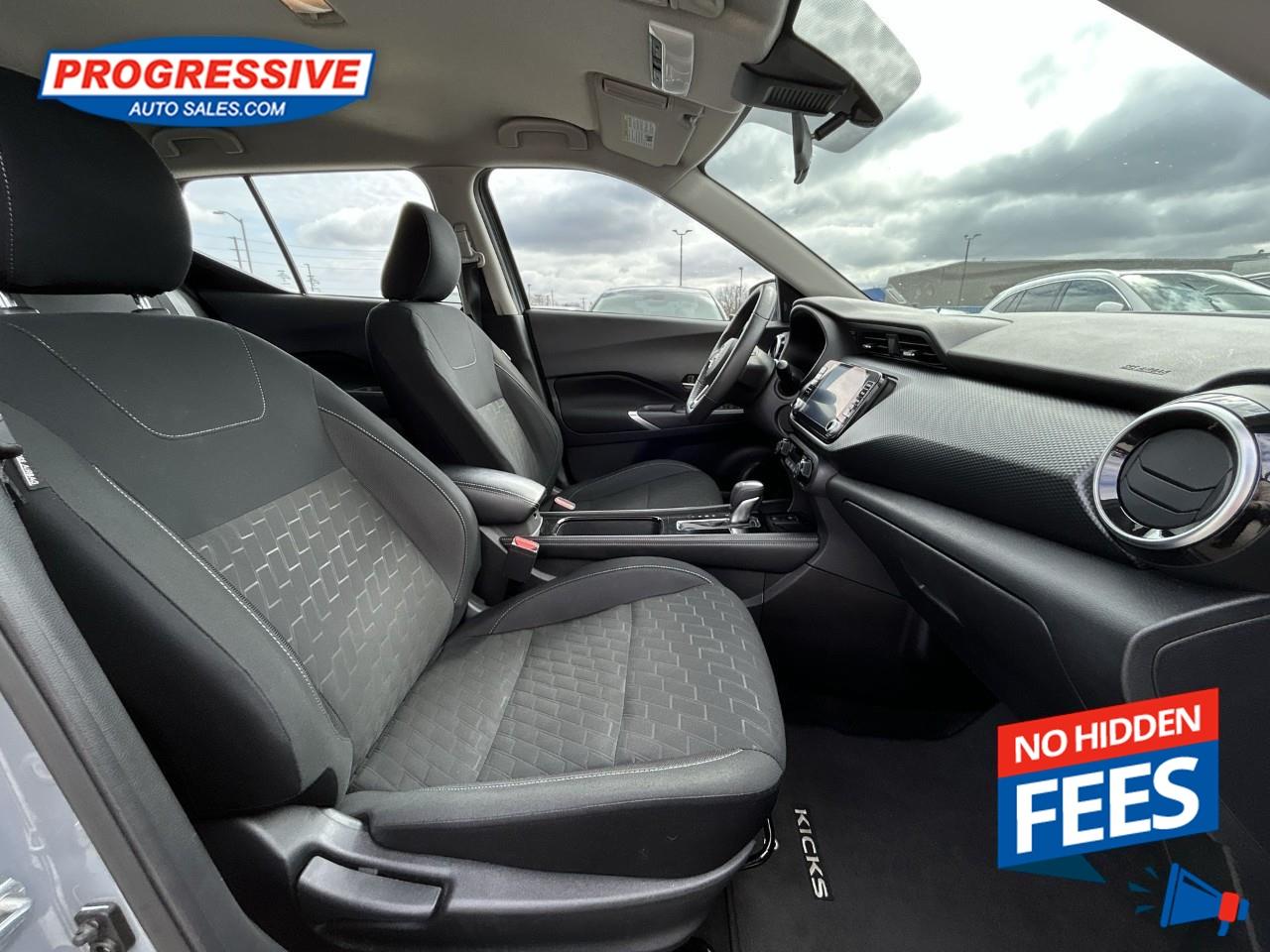 2024 Nissan Kicks SV Photo