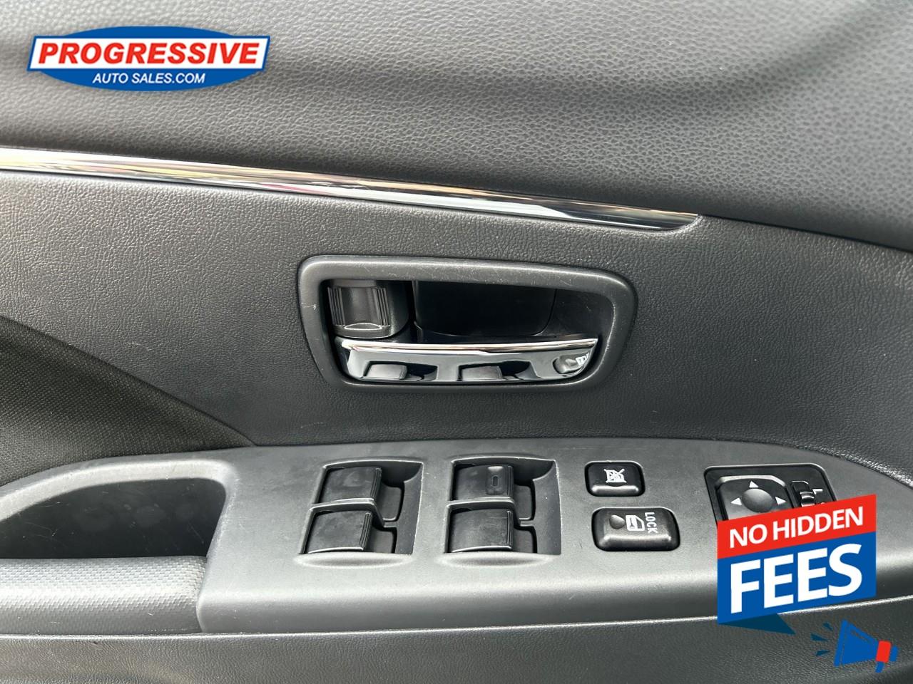 2024 Mitsubishi RVR SE Photo