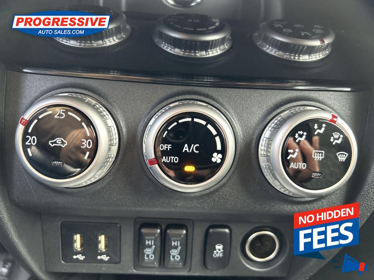 2024 Mitsubishi RVR SE Photo