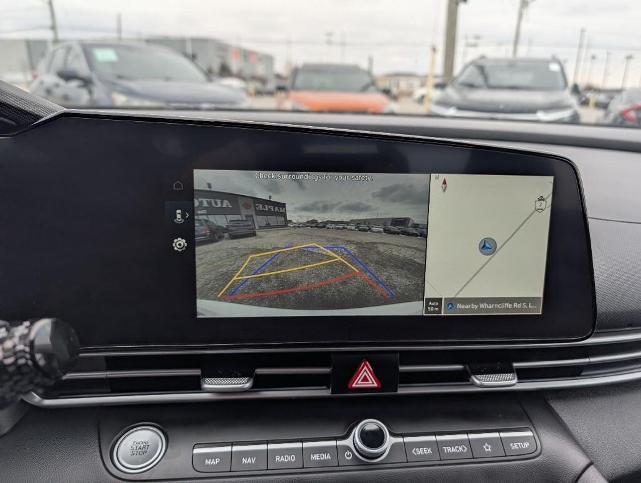 2023 Hyundai Elantra Preferred TECH PKG  NAV   SUNROOF   CAMERA  HTD SE Photo