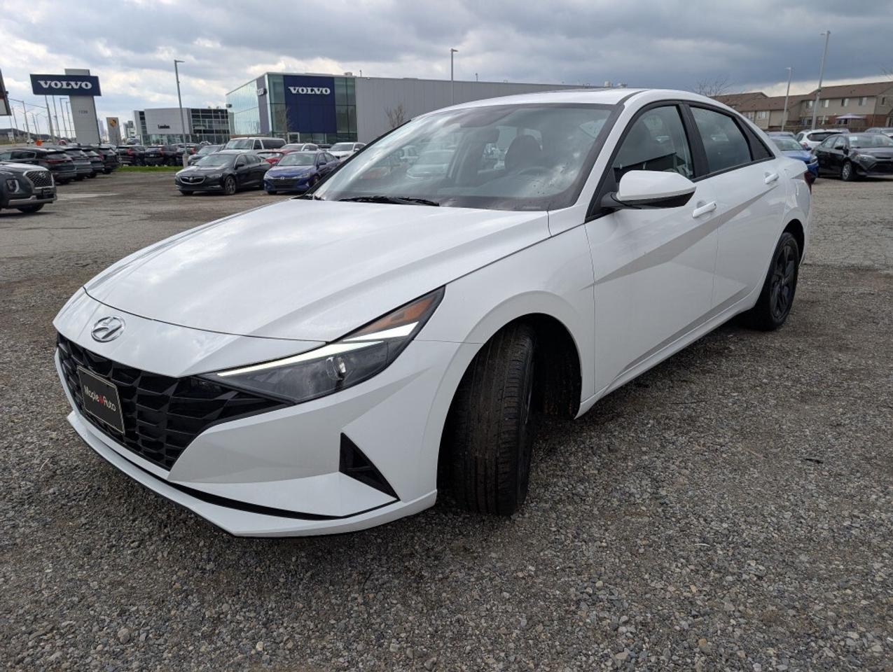 2023 Hyundai Elantra Preferred TECH PKG  NAV   SUNROOF   CAMERA  HTD SE Photo