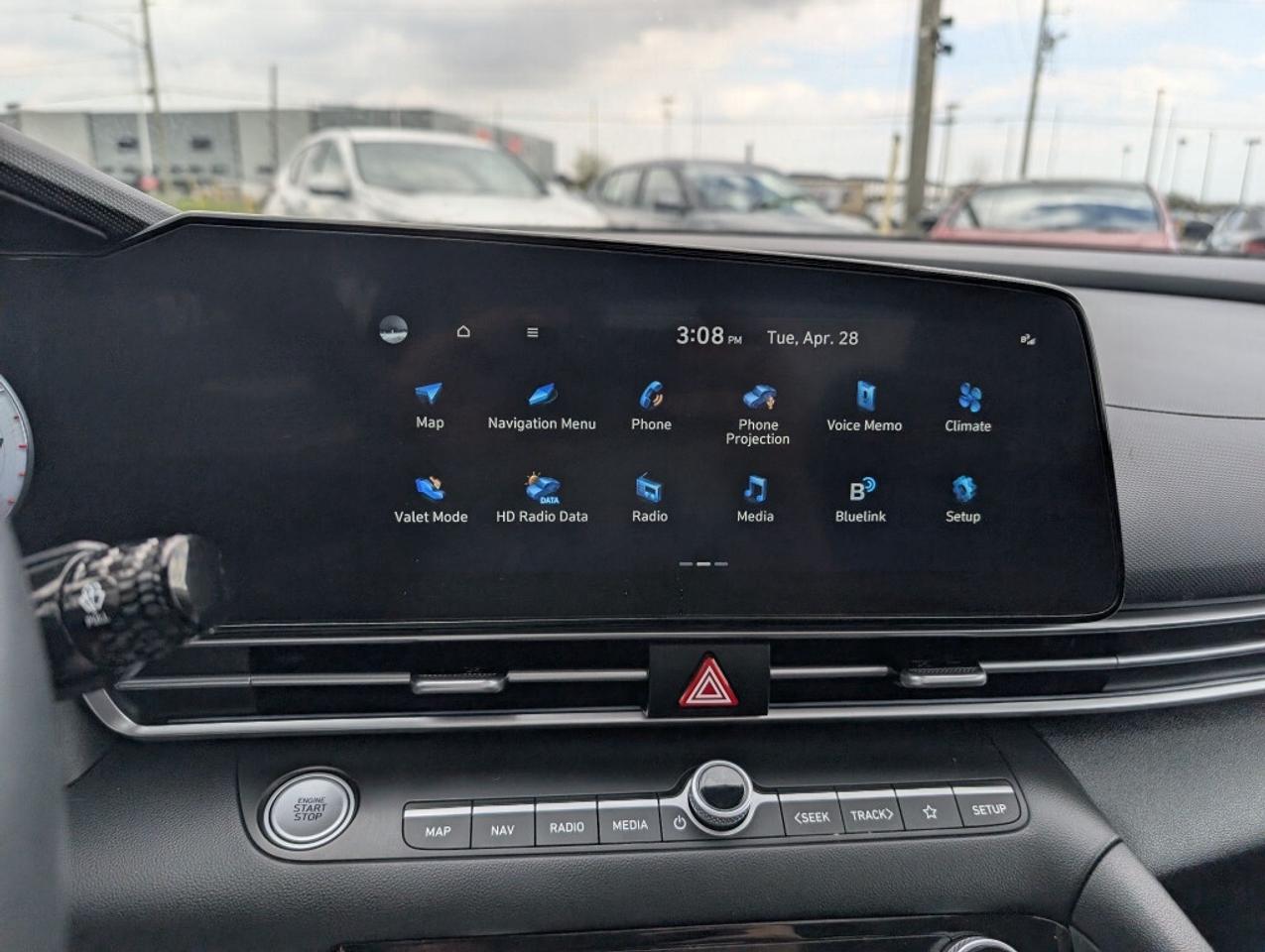 2023 Hyundai Elantra Preferred TECH PKG  NAV   SUNROOF   CAMERA  HTD SE Photo