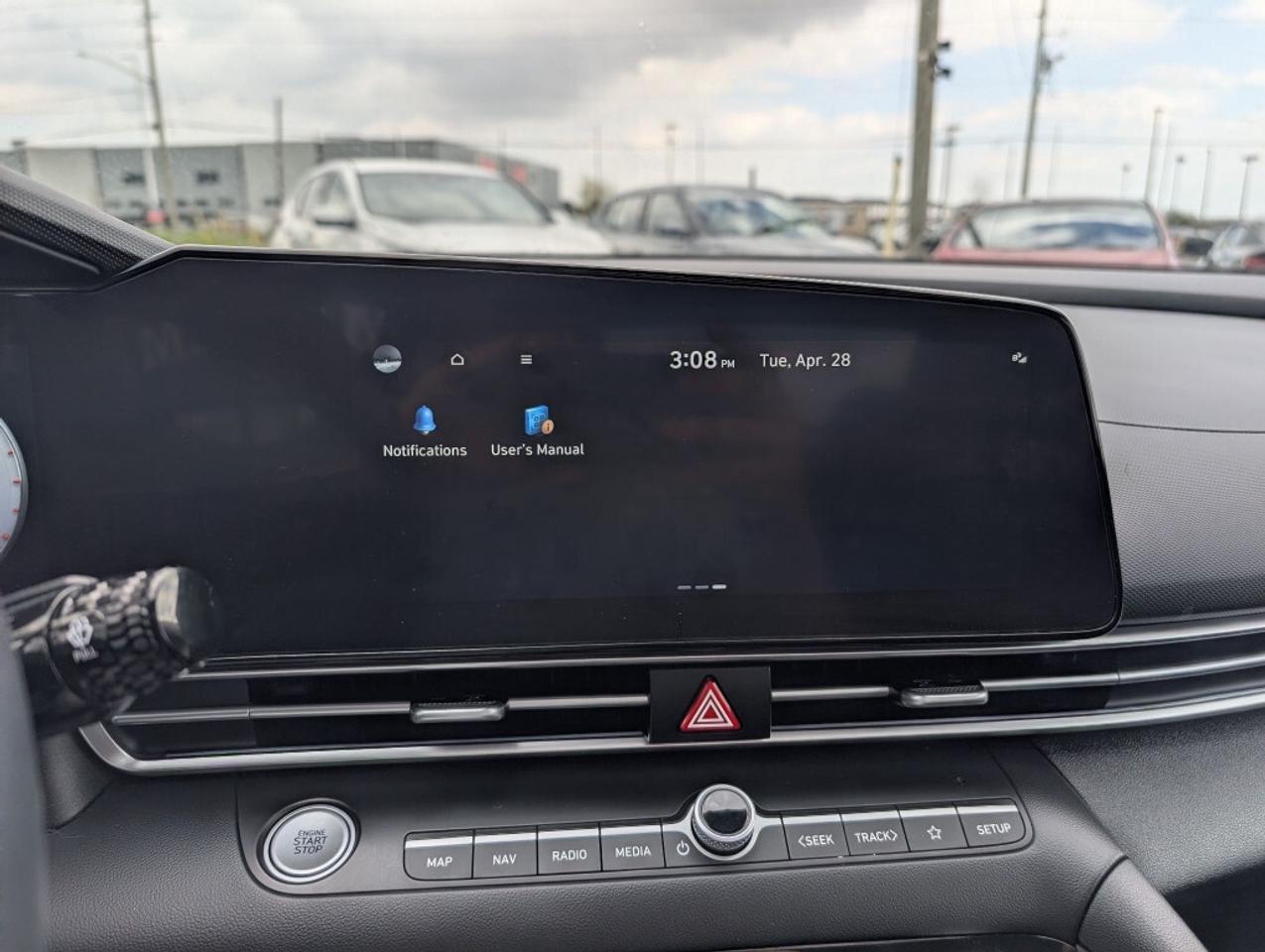 2023 Hyundai Elantra Preferred TECH PKG  NAV   SUNROOF   CAMERA  HTD SE Photo