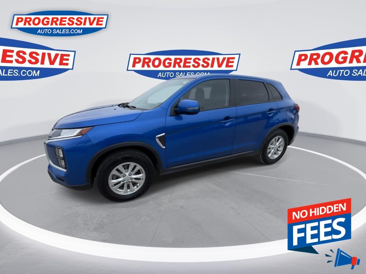 2024 Mitsubishi RVR SE Photo4