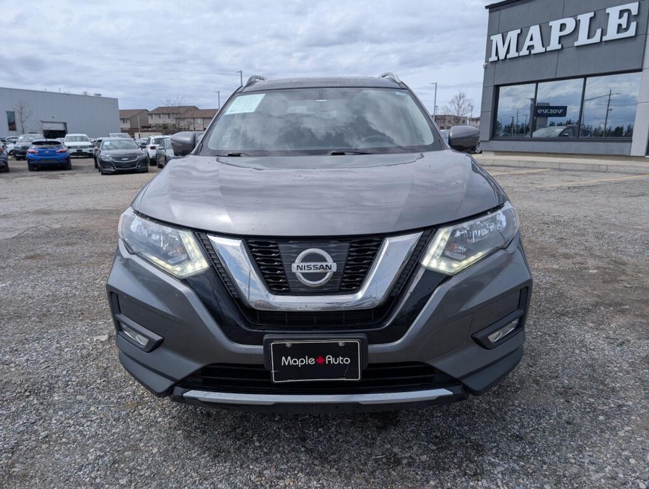 2017 Nissan Rogue SV TECH AWD   NAV   PANOROOF   CAMERA   HTD SEATS Photo2