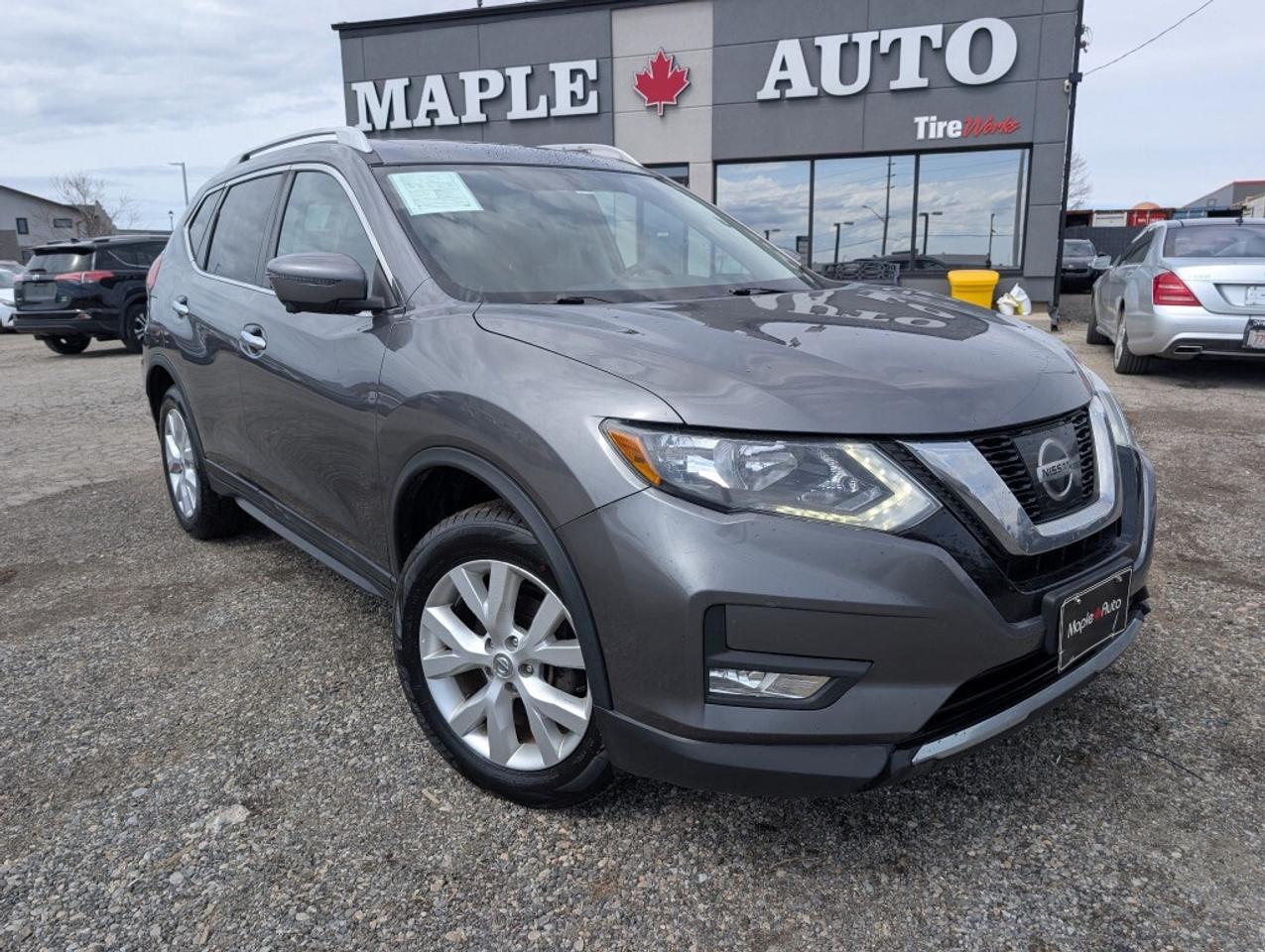 2017 Nissan Rogue SV TECH AWD   NAV   PANOROOF   CAMERA   HTD SEATS Photo