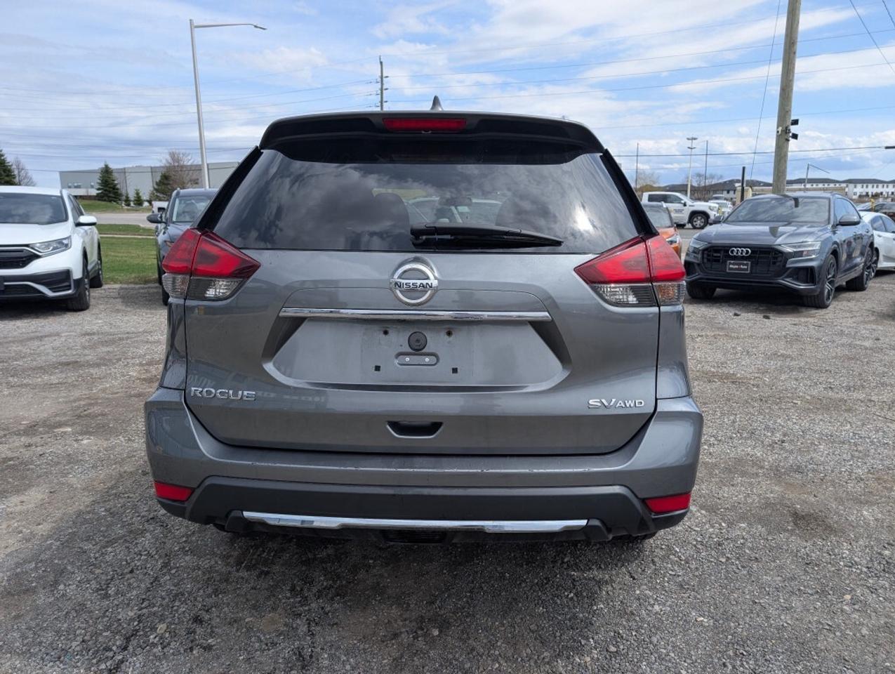 2017 Nissan Rogue SV TECH AWD   NAV   PANOROOF   CAMERA   HTD SEATS Photo