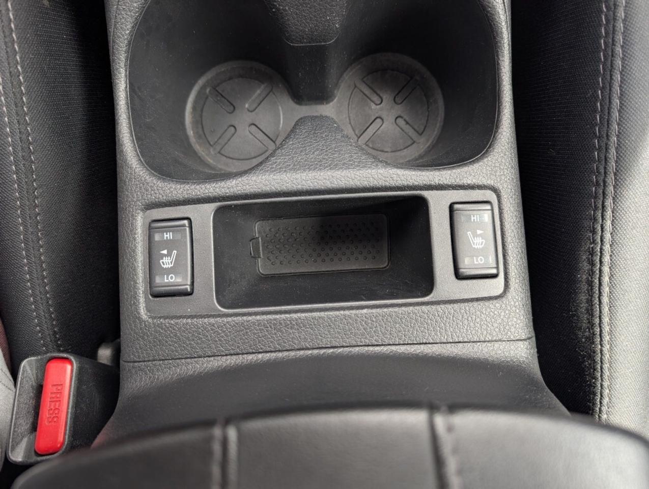 2017 Nissan Rogue SV TECH AWD   NAV   PANOROOF   CAMERA   HTD SEATS Photo
