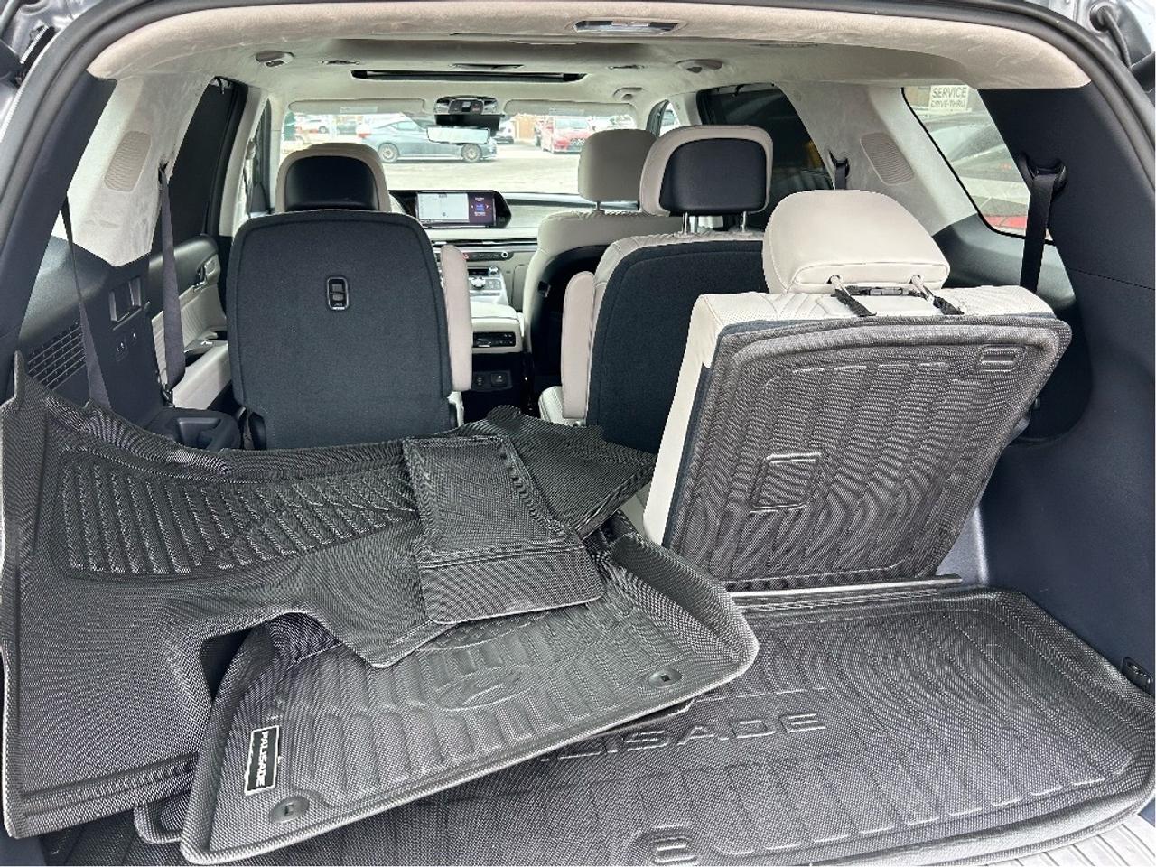 2024 Hyundai PALISADE Ultimate 7-Pass AWD   Starting from 5.29% OAC Photo