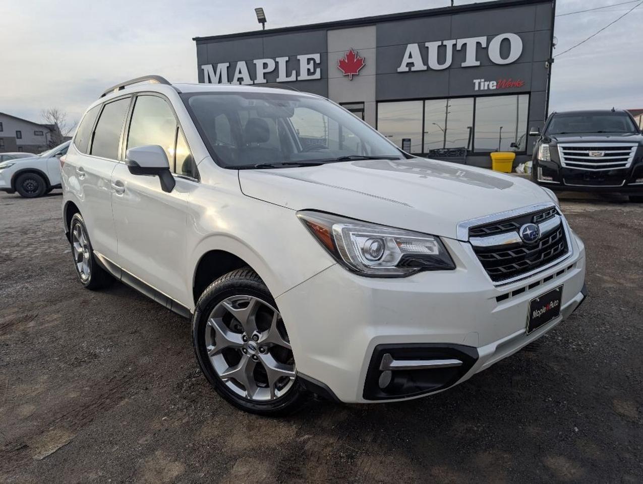 2018 Subaru Forester Limited  NAV LEATHER PANOROOF CAMERA Photo3