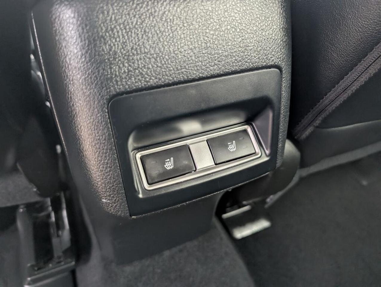 2018 Subaru Forester Limited  NAV LEATHER PANOROOF CAMERA Photo