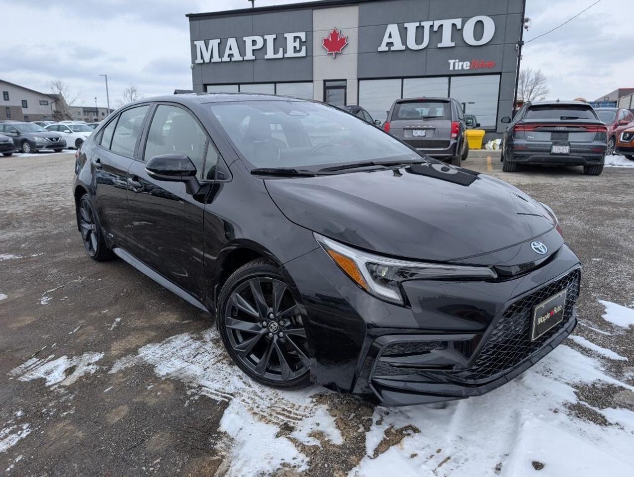 2023 Toyota Corolla Hybrid XSE AWD  NAV LEATHER SUNROOF CAMERA Photo3