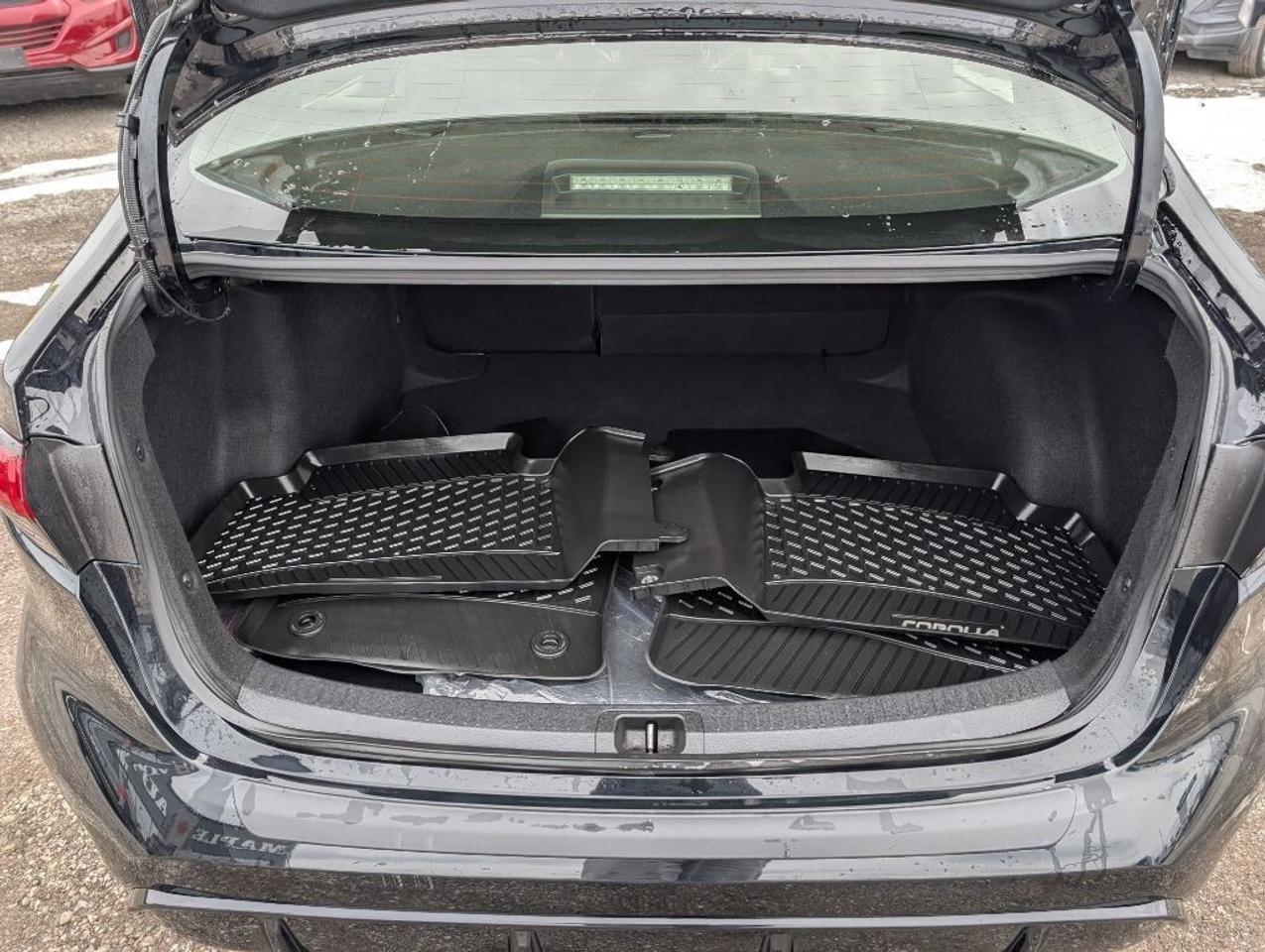 2023 Toyota Corolla Hybrid XSE AWD  NAV LEATHER SUNROOF CAMERA Photo