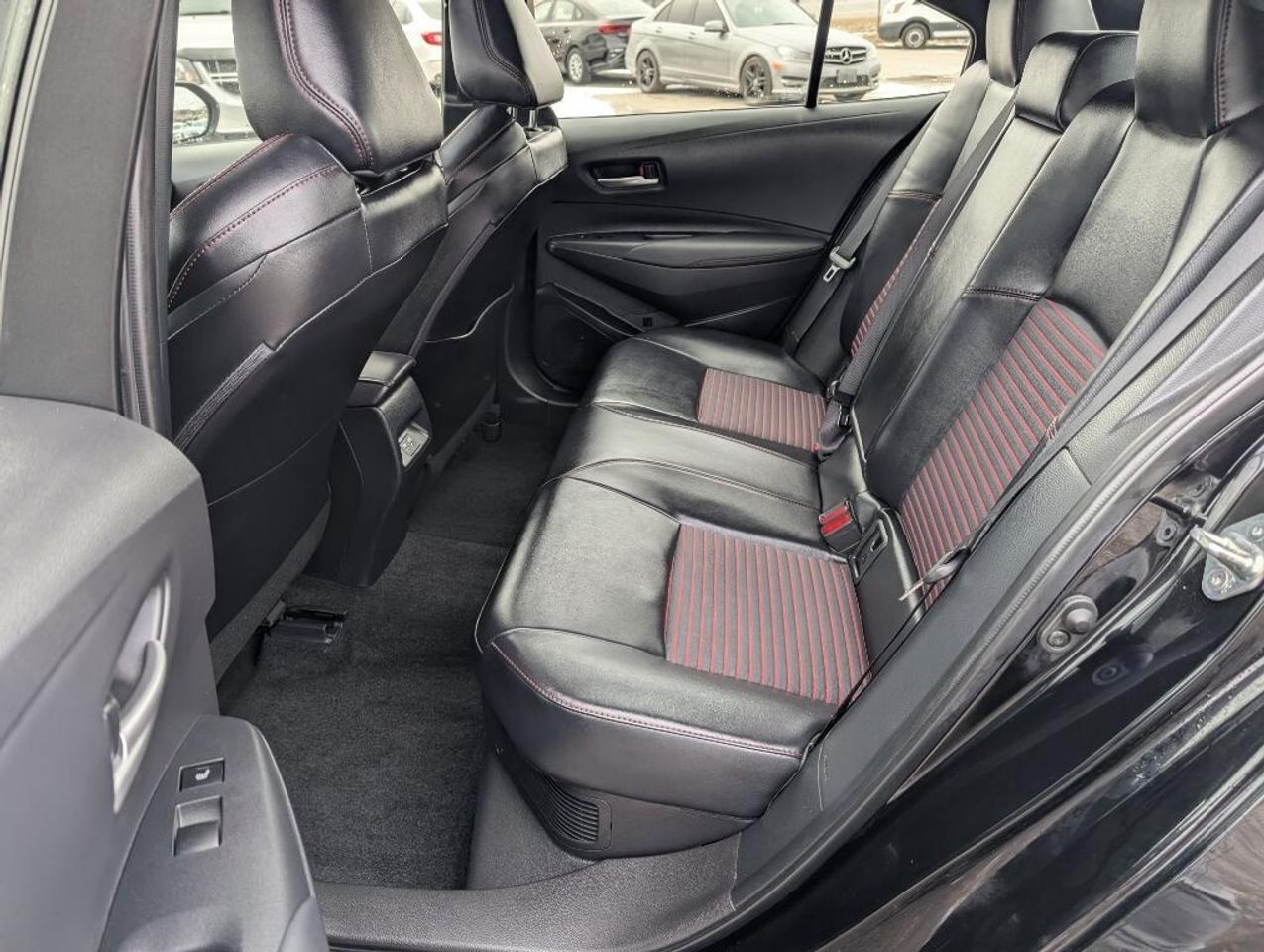 2023 Toyota Corolla Hybrid XSE AWD  NAV LEATHER SUNROOF CAMERA Photo