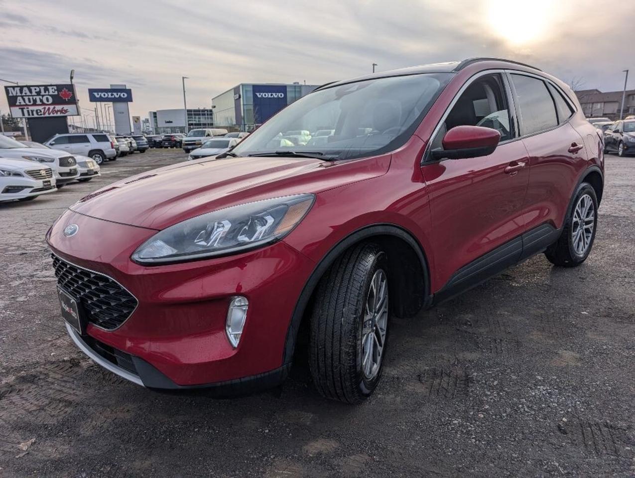 2022 Ford Escape SEL NAV LEATHER PANOROOF CAMERA HTD SEATS Photo