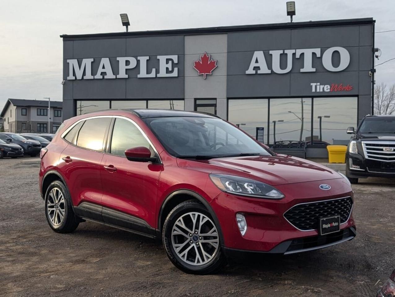 2022 Ford Escape SEL NAV LEATHER PANOROOF CAMERA HTD SEATS Photo