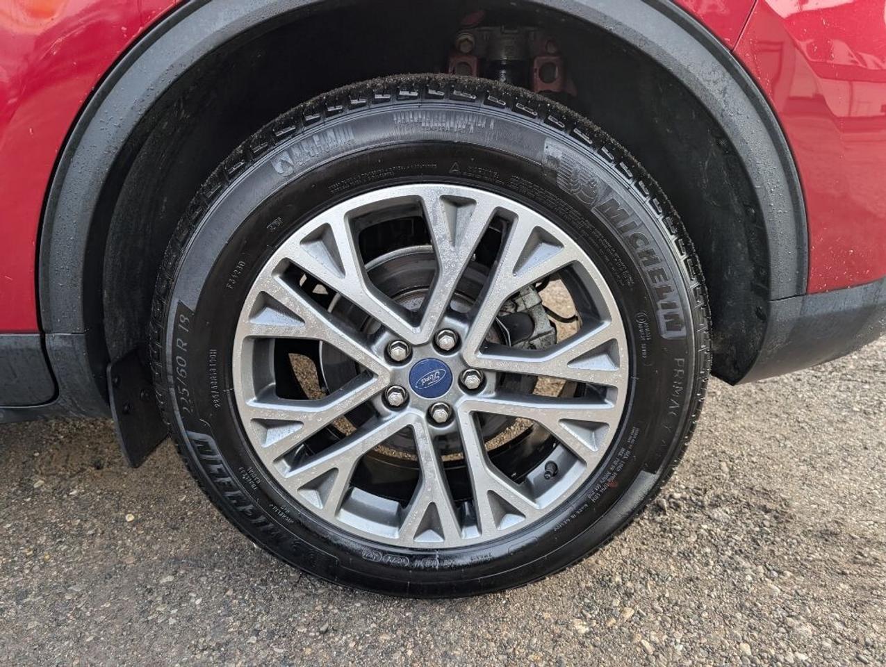 2022 Ford Escape SEL NAV LEATHER PANOROOF CAMERA HTD SEATS Photo