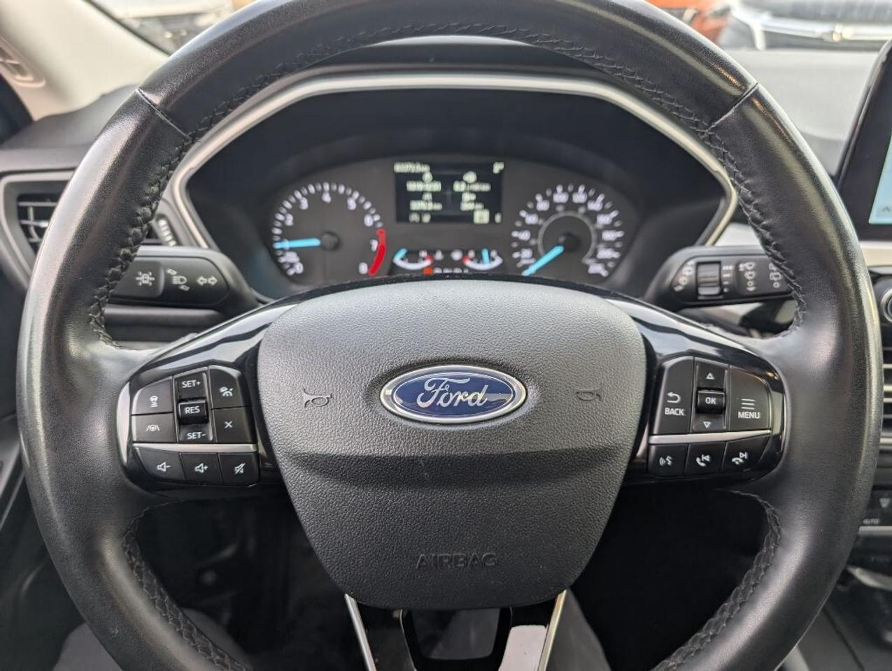 2022 Ford Escape SEL NAV LEATHER PANOROOF CAMERA HTD SEATS Photo