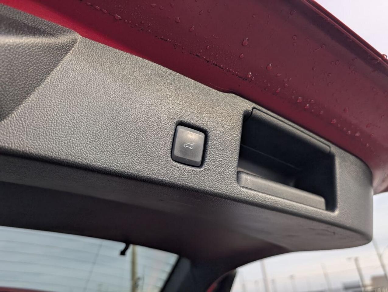 2022 Ford Escape SEL NAV LEATHER PANOROOF CAMERA HTD SEATS Photo