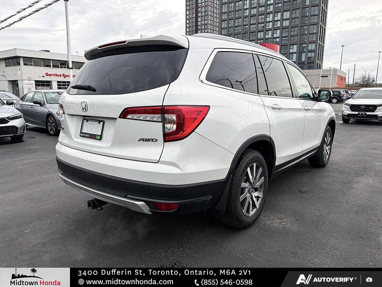 2022 Honda Pilot HONDA CERTIFIED I MOONROOF I 3RD ROW SEATS Photo