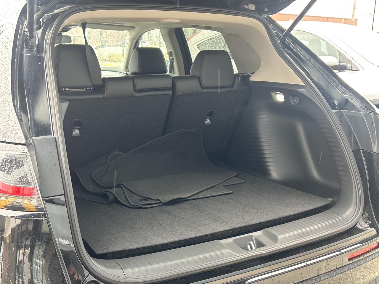 2025 Honda HR-V EX-L Navi AWD CVT   CLEAN CARFAX   ONE OWNER Photo