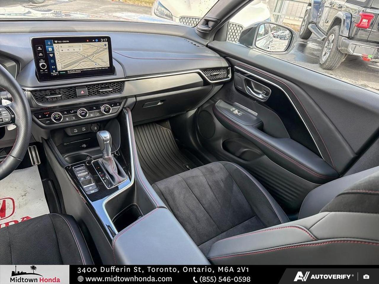2025 Acura ADX PANORAMIC ROOF I LG NAVI I GENTLY DRIVEN Photo