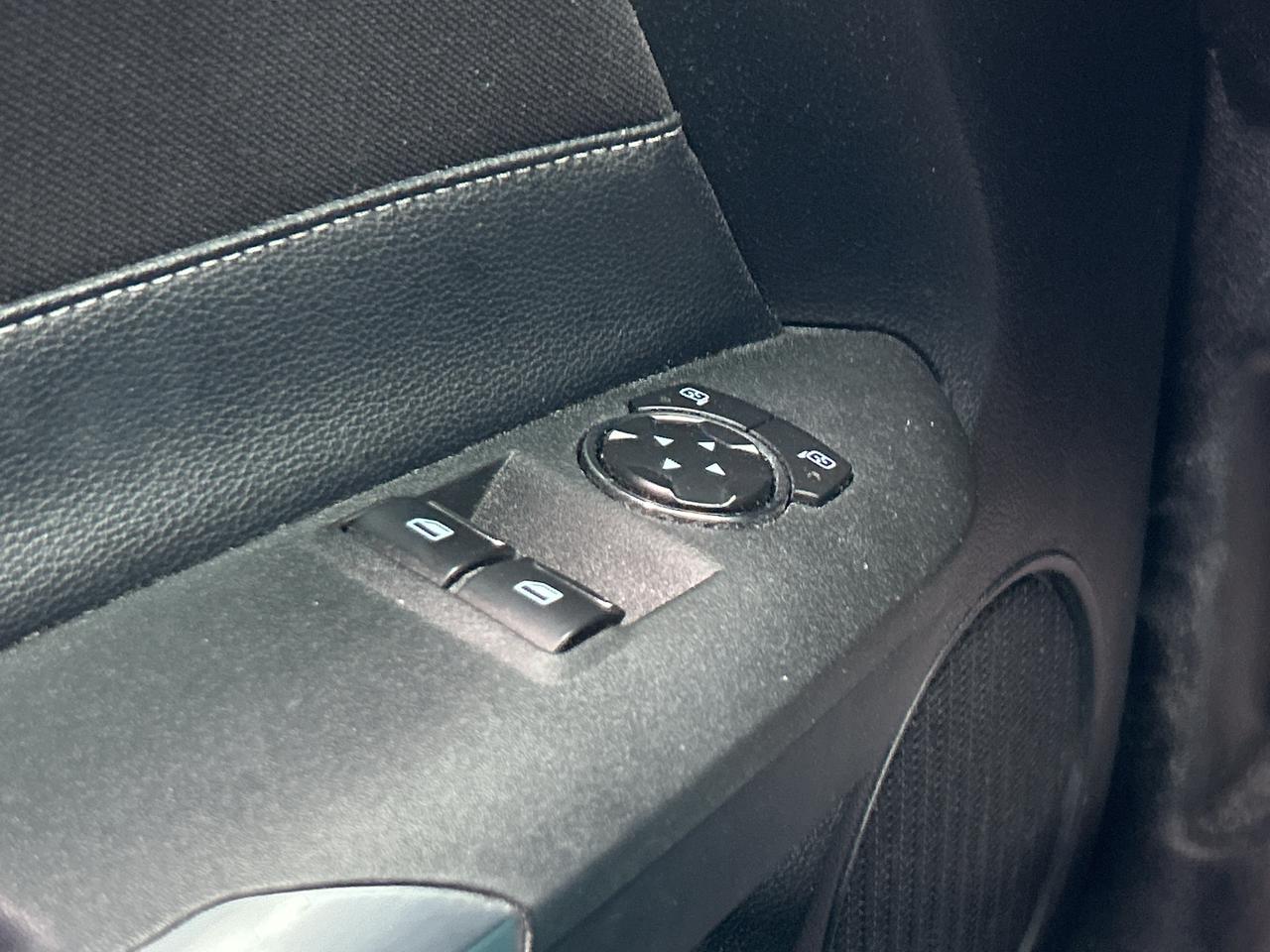 2018 Ford Mustang EcoBoost Fastback   Bluetooth   Backup Camera Photo